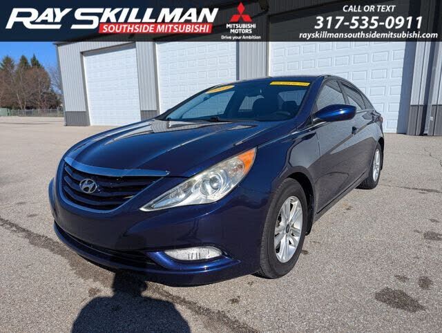 2013 HYUNDAI Sonata
