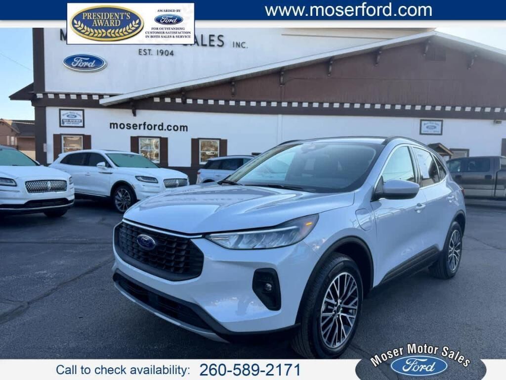 2025 FORD Escape
