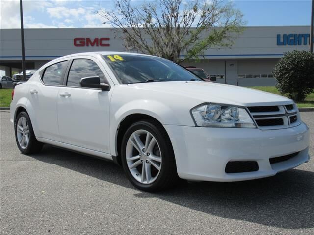 2014 DODGE Avenger
