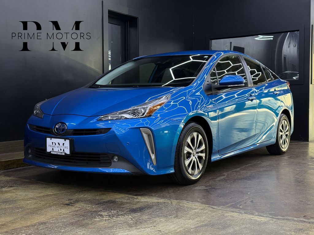 2022 TOYOTA PRIUS