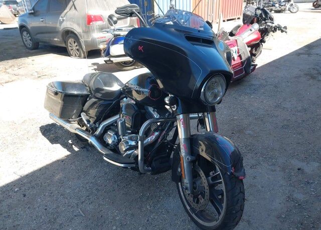 2015 HARLEY DAVIDSON Street Glide Special