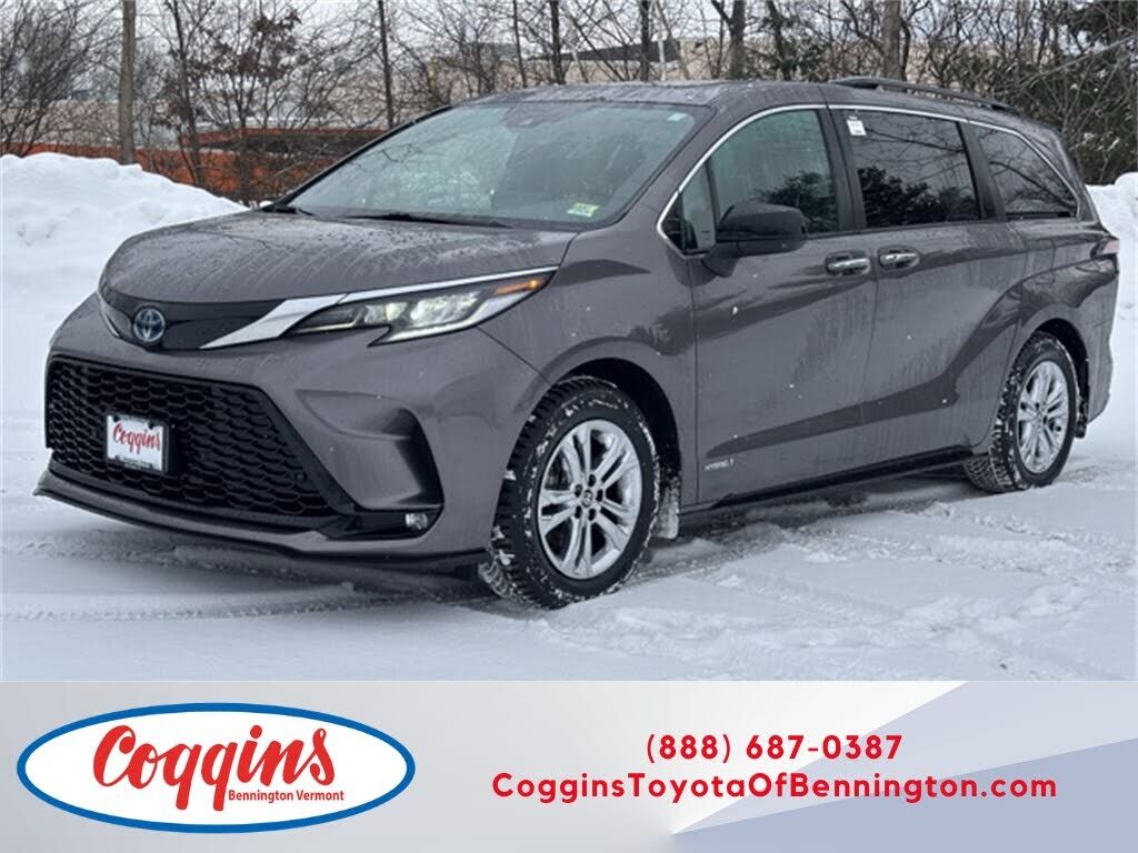 2021 TOYOTA Sienna