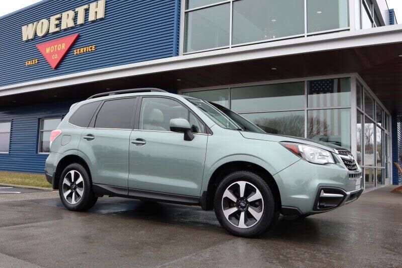2018 SUBARU Forester
