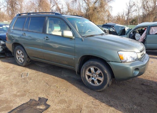 2004 TOYOTA Highlander