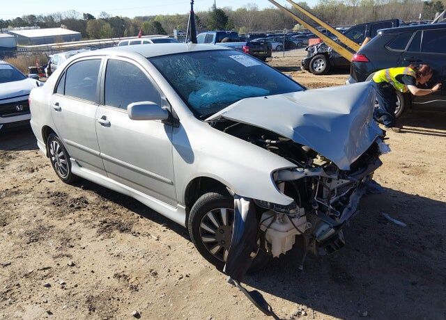 2004 TOYOTA Corolla