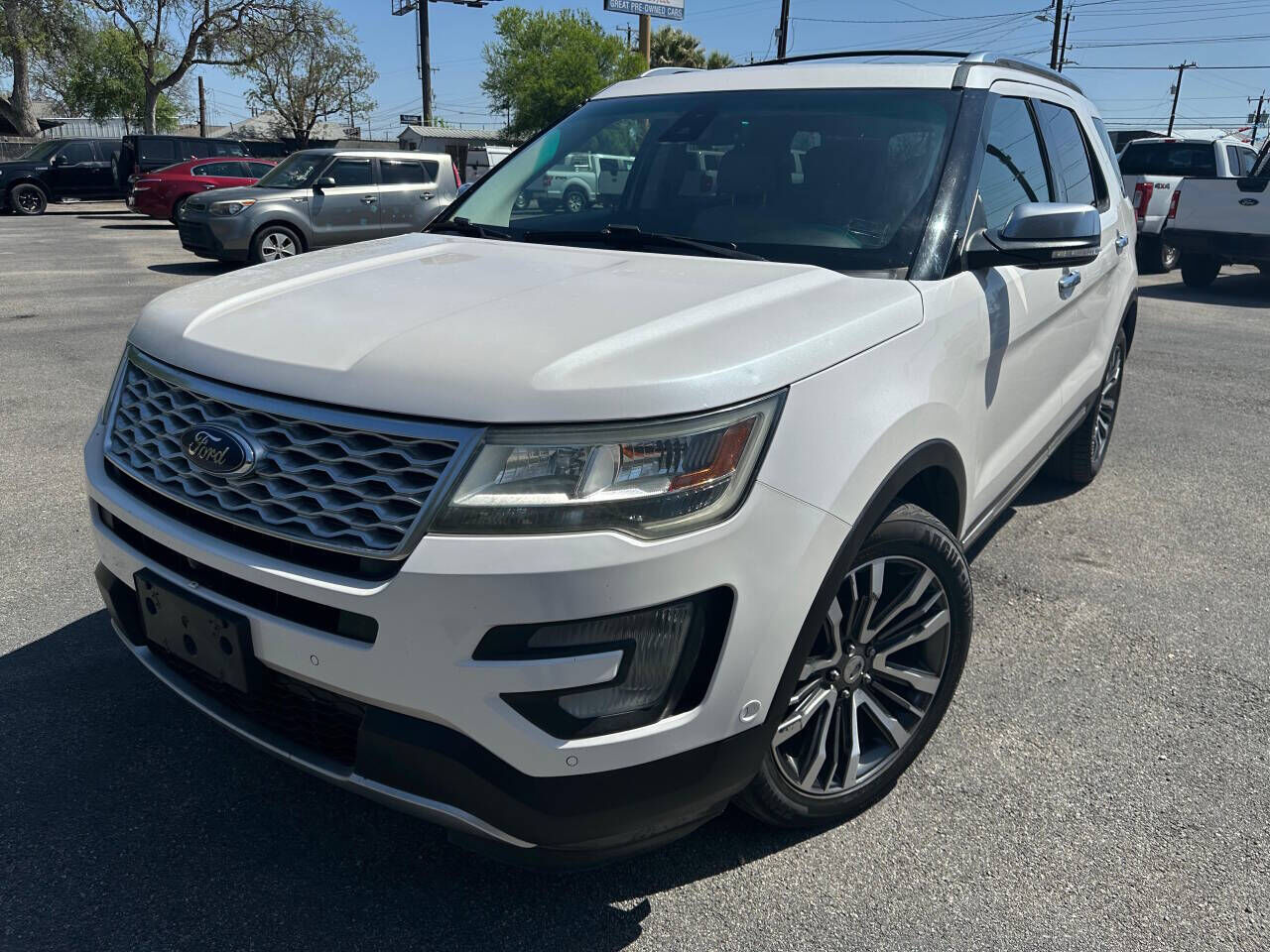 2016 FORD Explorer