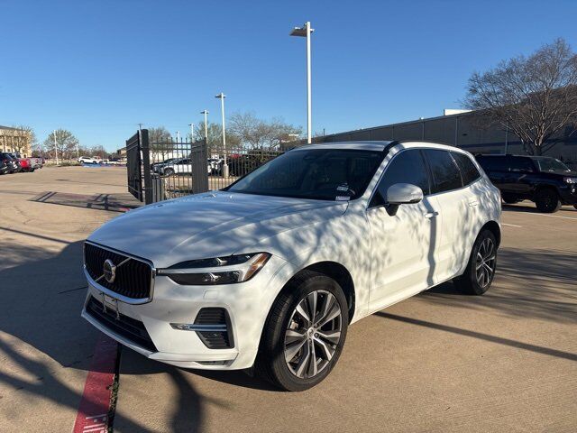 2022 VOLVO XC60