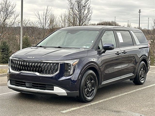 2025 KIA Carnival