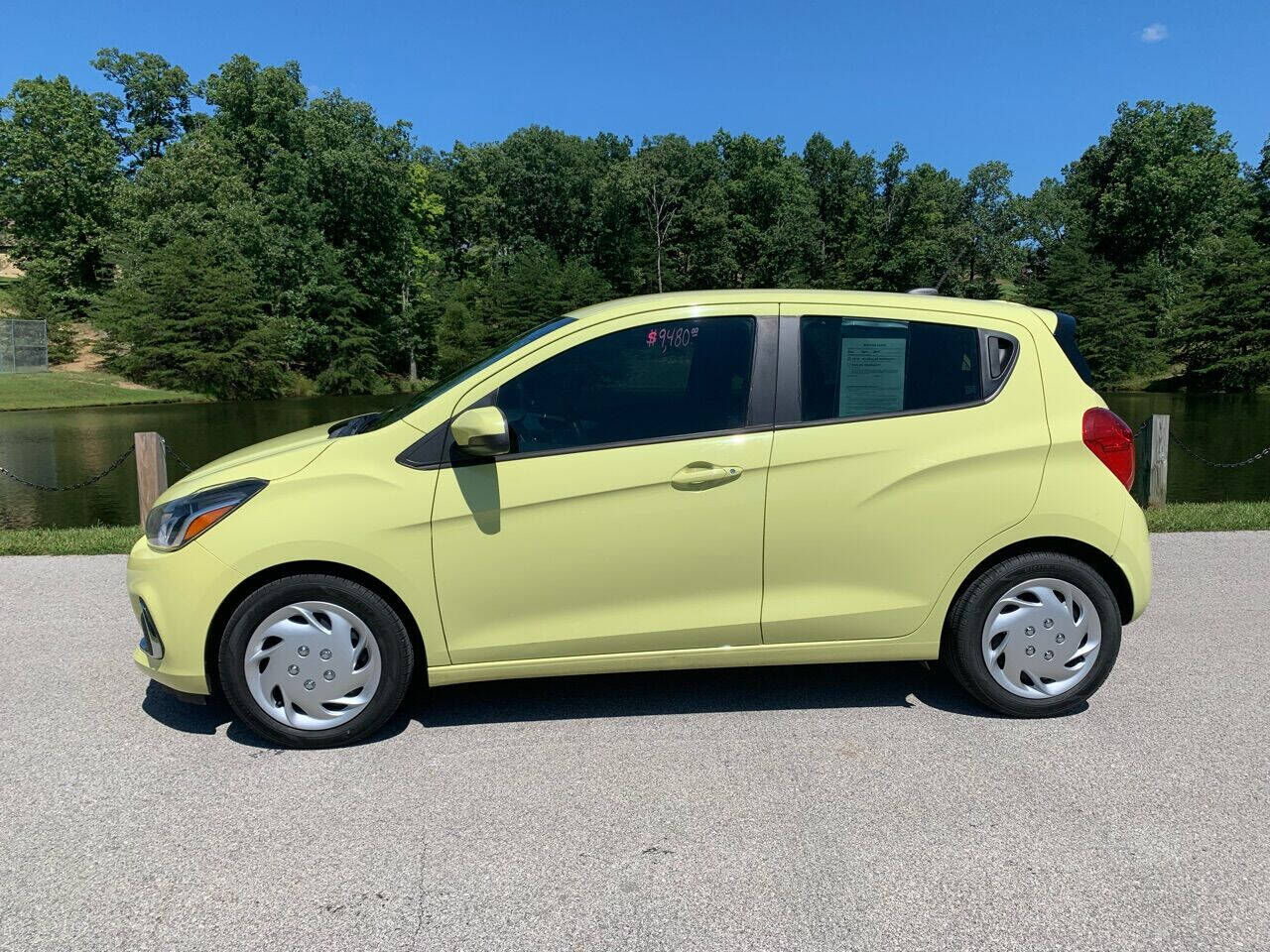 2017 CHEVROLET Spark