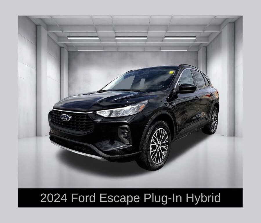 2024 FORD Escape