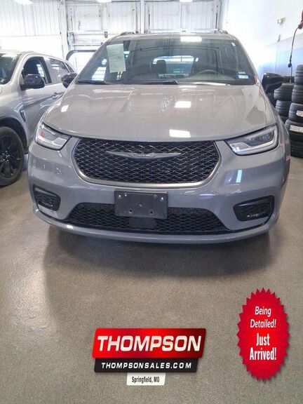 2025 CHRYSLER Pacifica