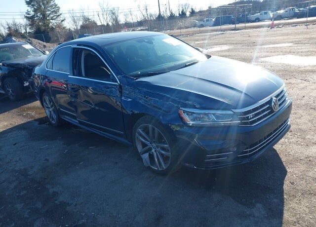 2019 VOLKSWAGEN Passat