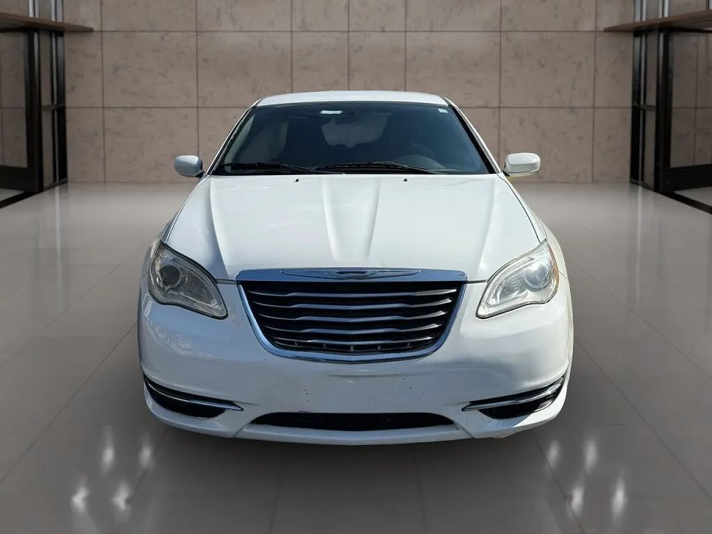 2013 CHRYSLER 200
