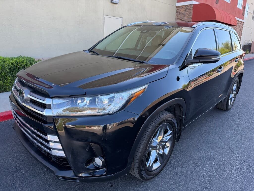 2018 TOYOTA Highlander