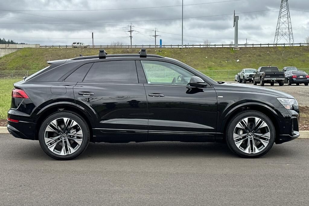 2026 Audi Q8