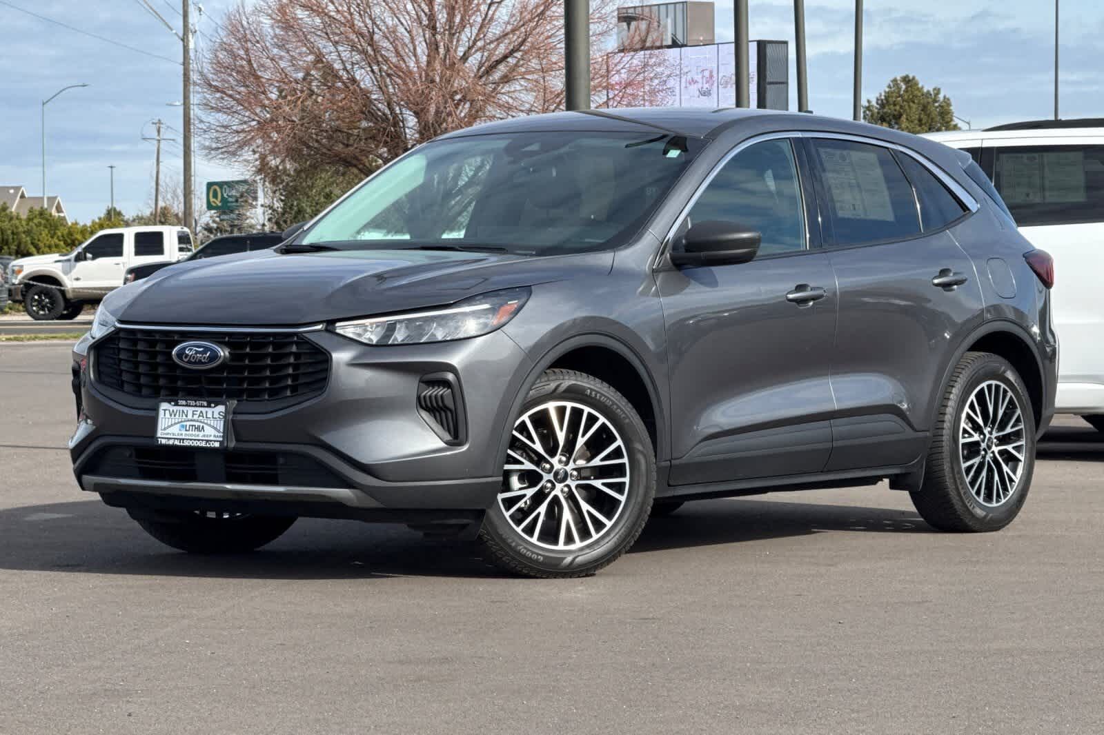 2023 FORD Escape