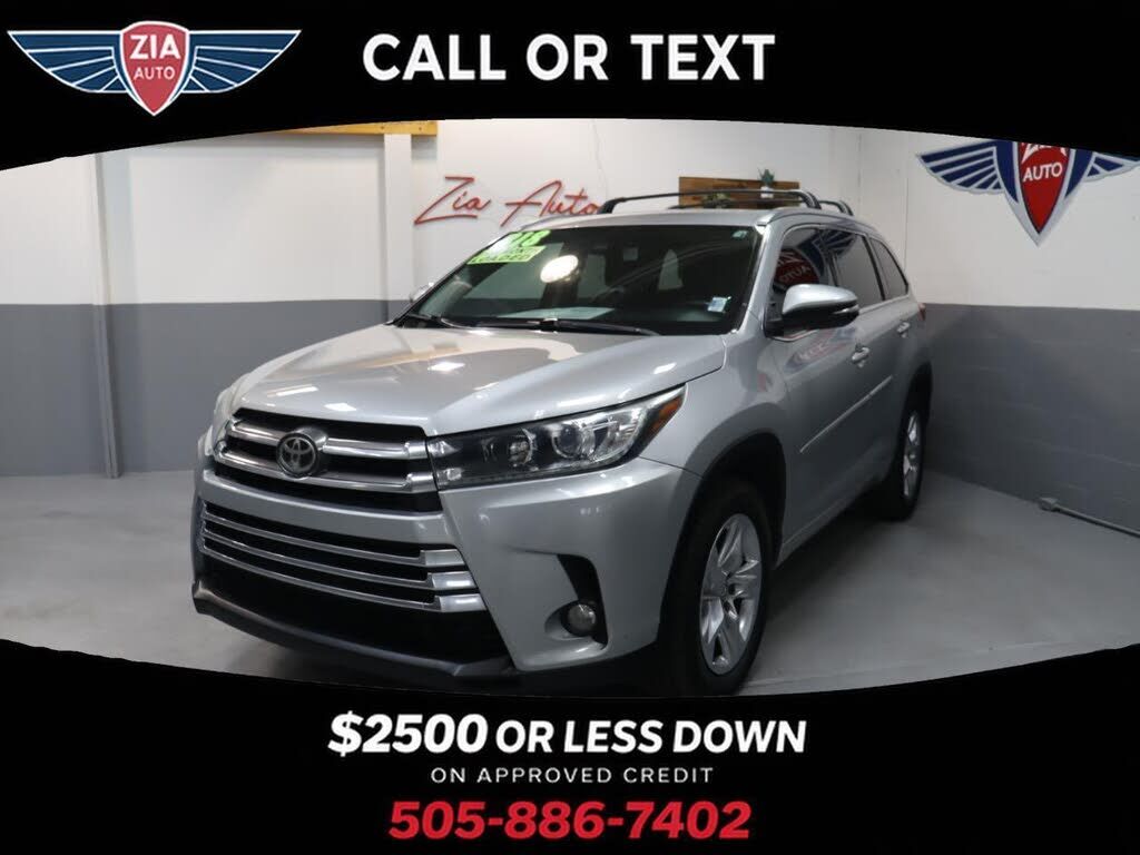 2017 TOYOTA Highlander