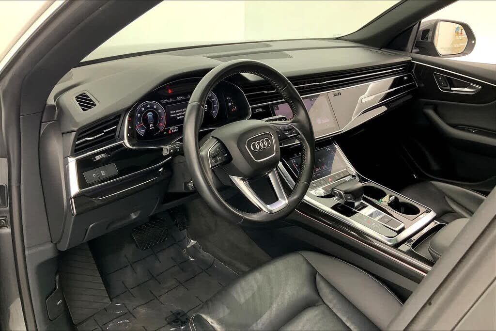 2019 Audi Q8