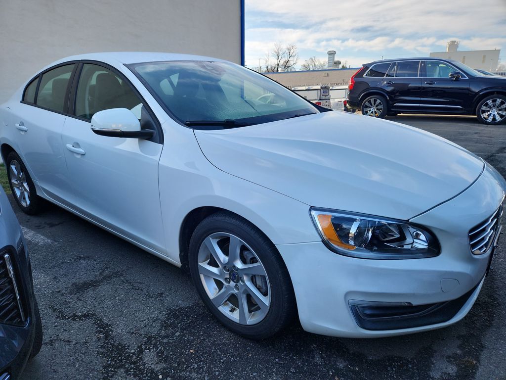2014 VOLVO S60