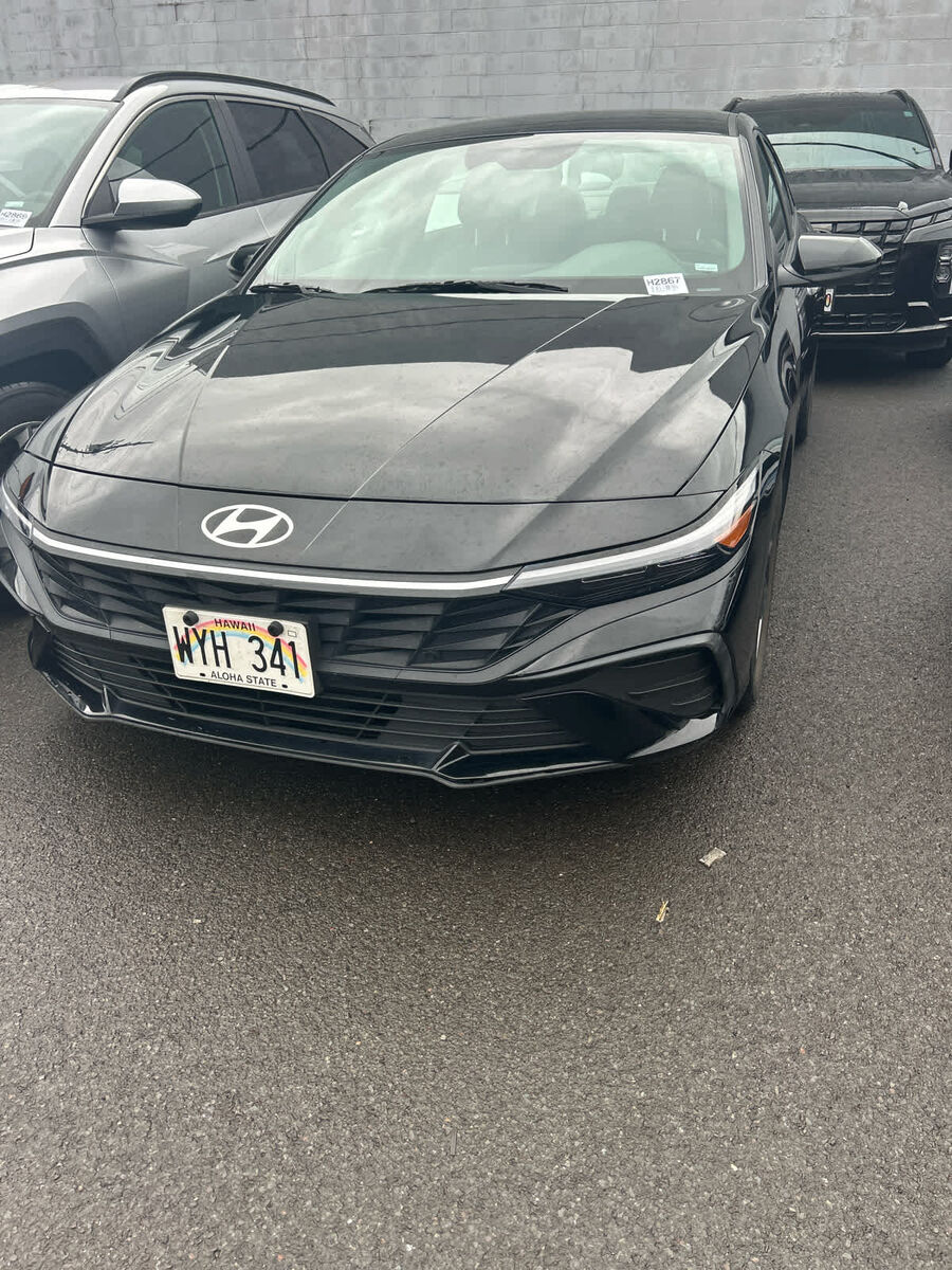 2024 HYUNDAI Elantra
