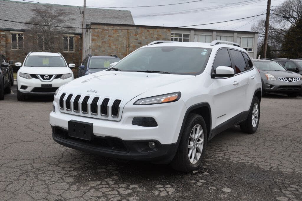 2017 JEEP Cherokee