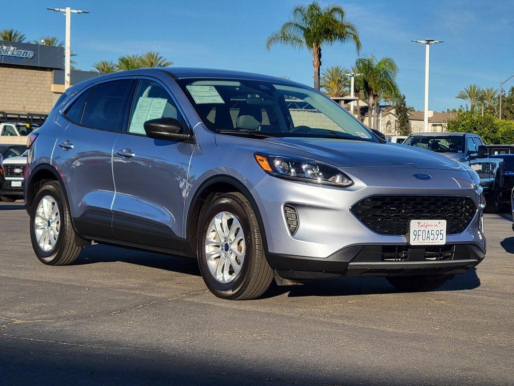 2022 FORD Escape