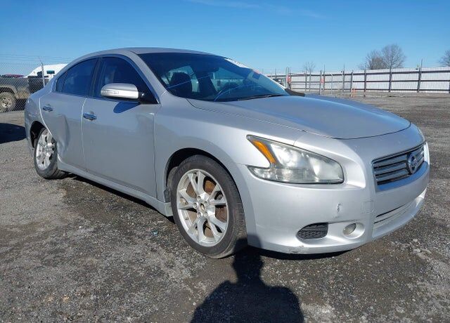 2013 NISSAN Maxima