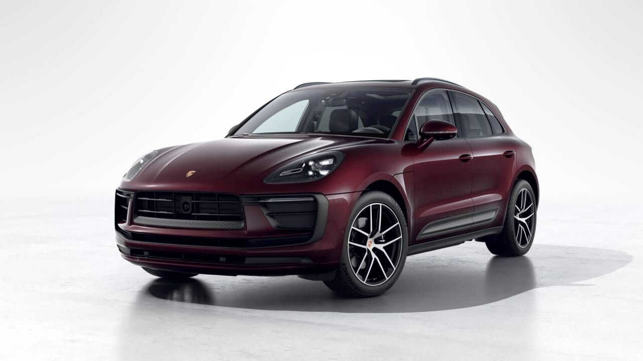 2026 PORSCHE Macan