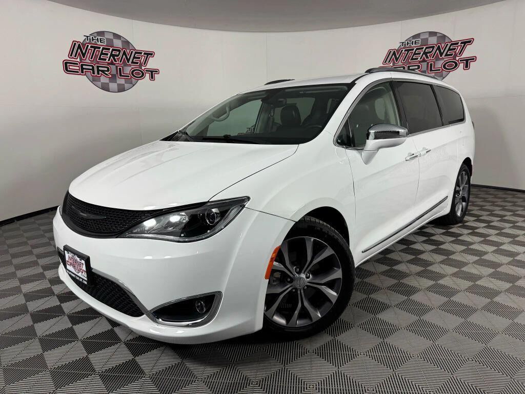 2019 CHRYSLER Pacifica