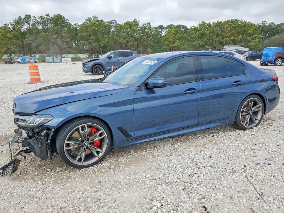 2023 BMW M5