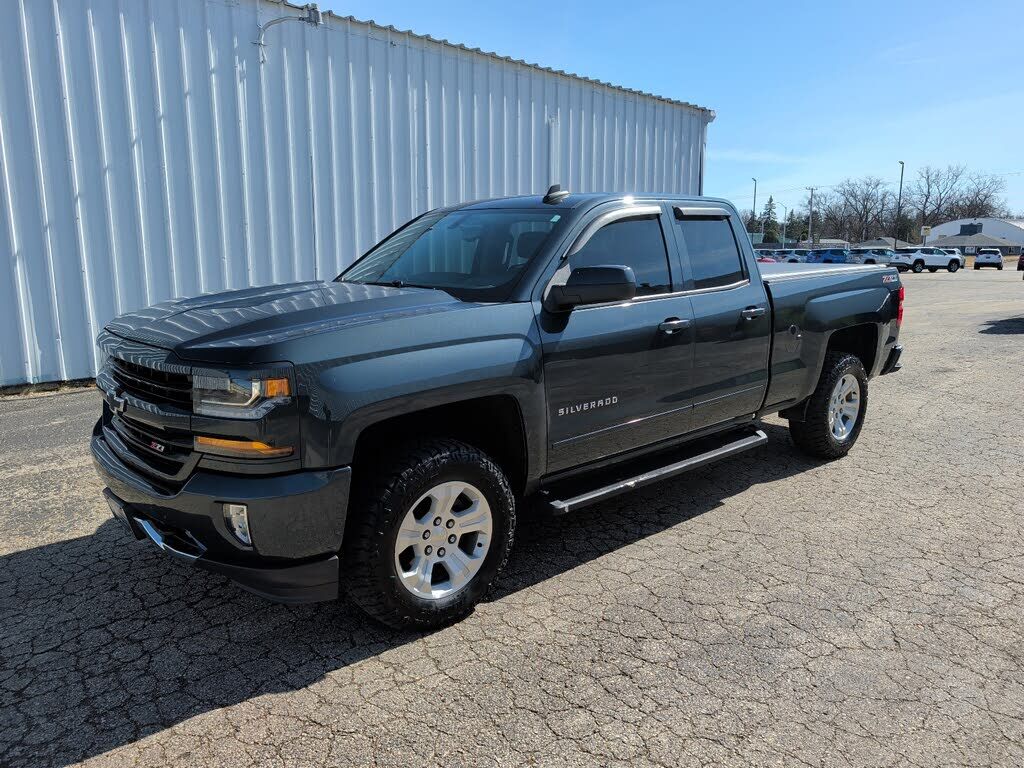2017 CHEVROLET Silverado