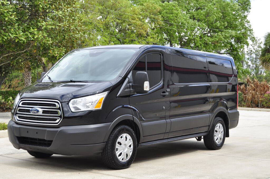2019 FORD Transit