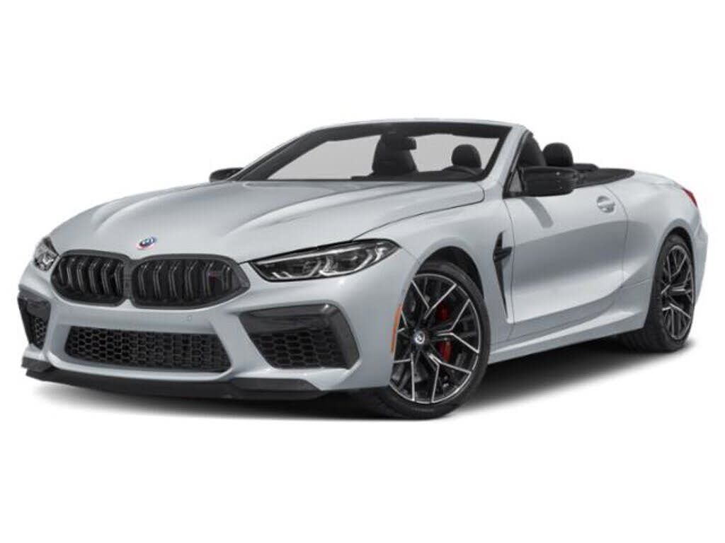 2023 BMW M8