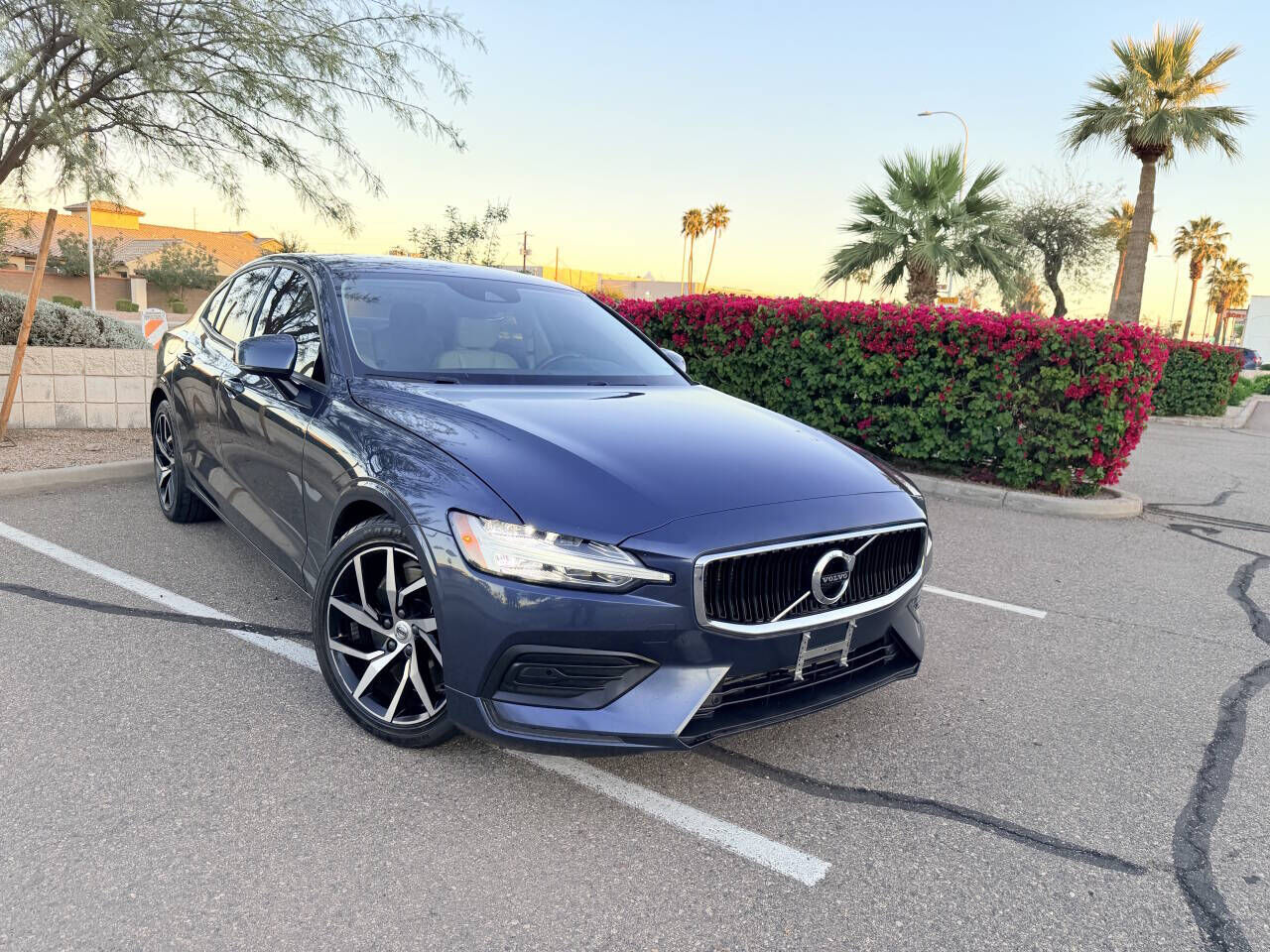 2020 VOLVO S60