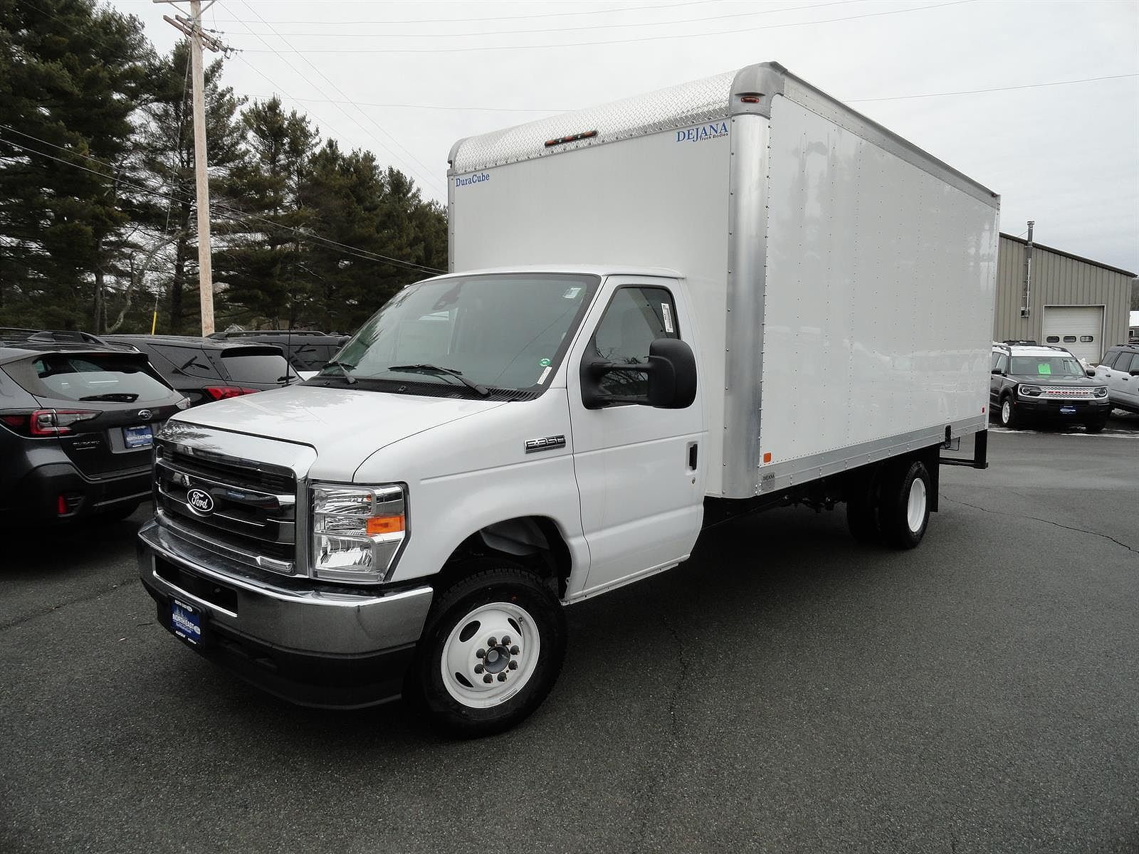 2026 FORD E-350