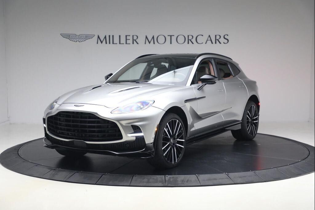 2023 ASTON MARTIN DBX