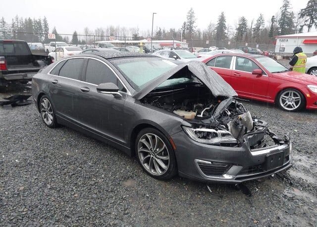 2017 LINCOLN MKZ