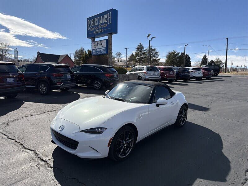 2017 MAZDA MX-5