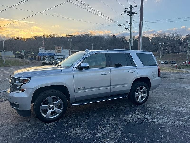 2019 CHEVROLET Tahoe