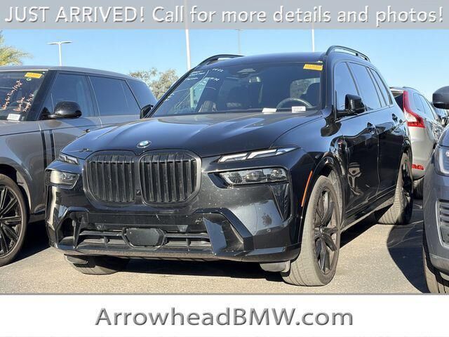 2025 BMW X7