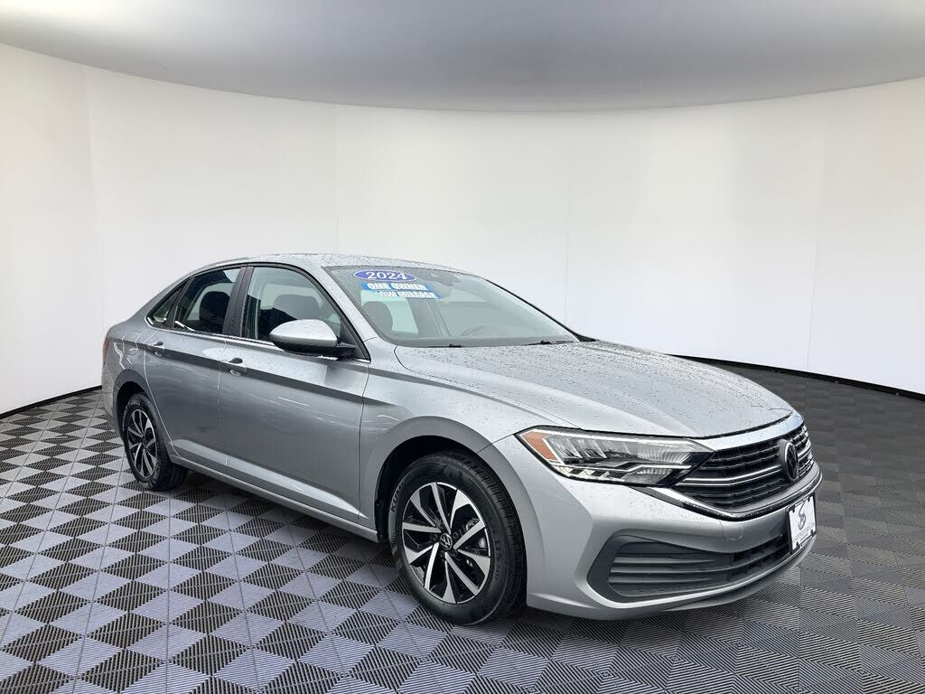 2024 VOLKSWAGEN Jetta
