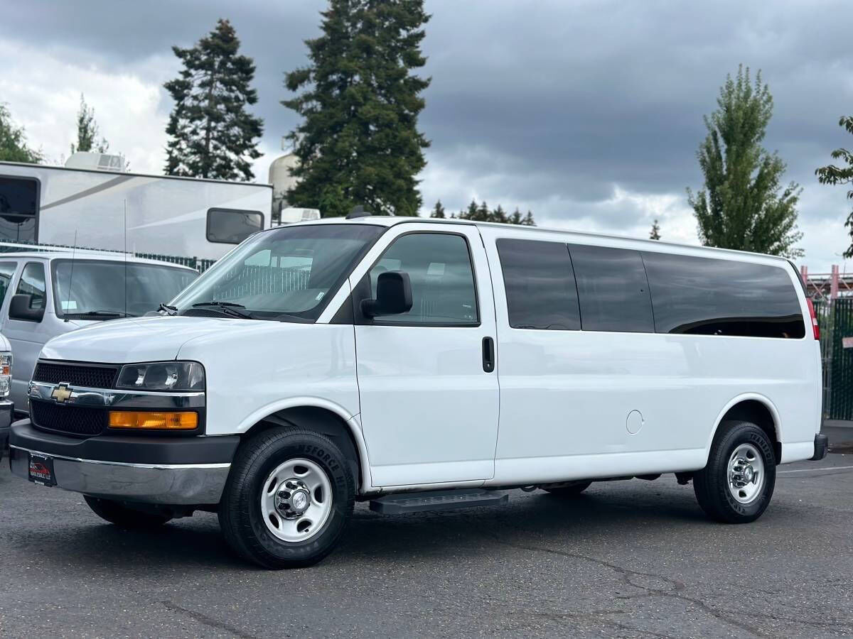 2018 CHEVROLET Express