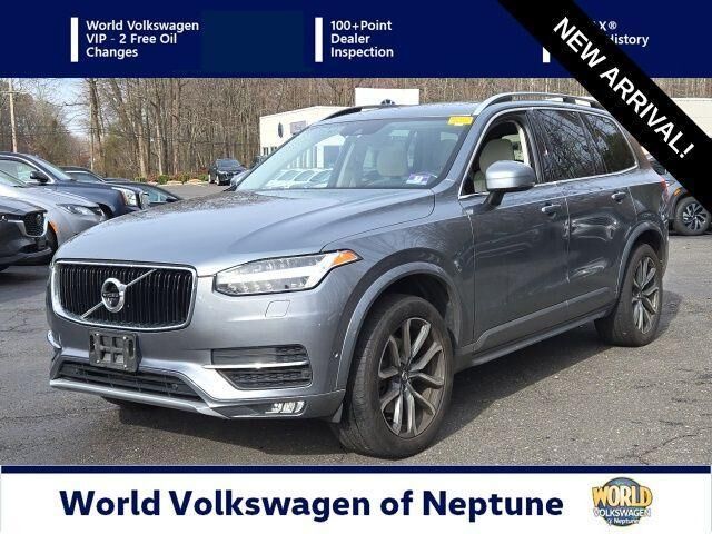 2017 VOLVO XC90