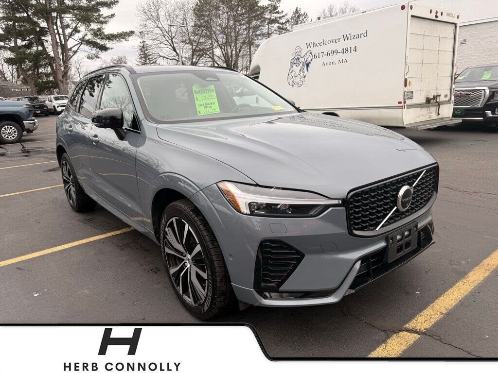 2023 VOLVO XC60