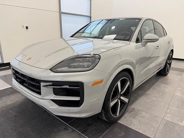 2026 PORSCHE Cayenne