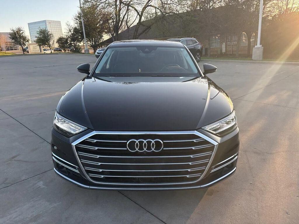 2019 AUDI A8