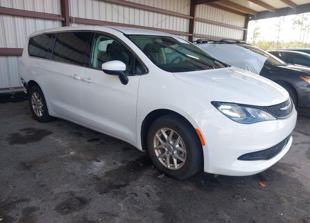 2023 CHRYSLER Voyager