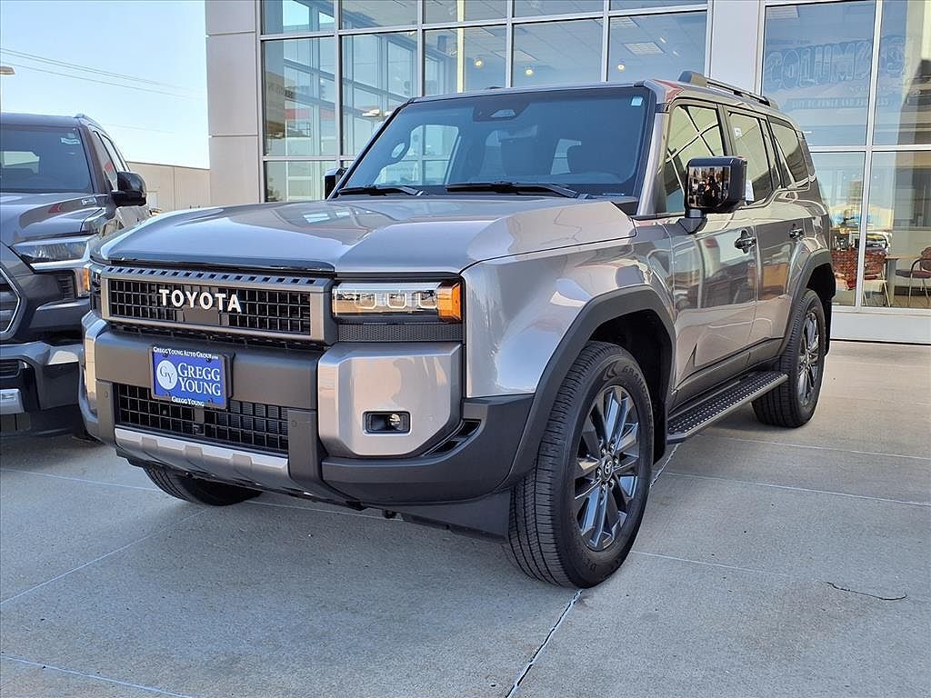 2025 TOYOTA Land Cruiser