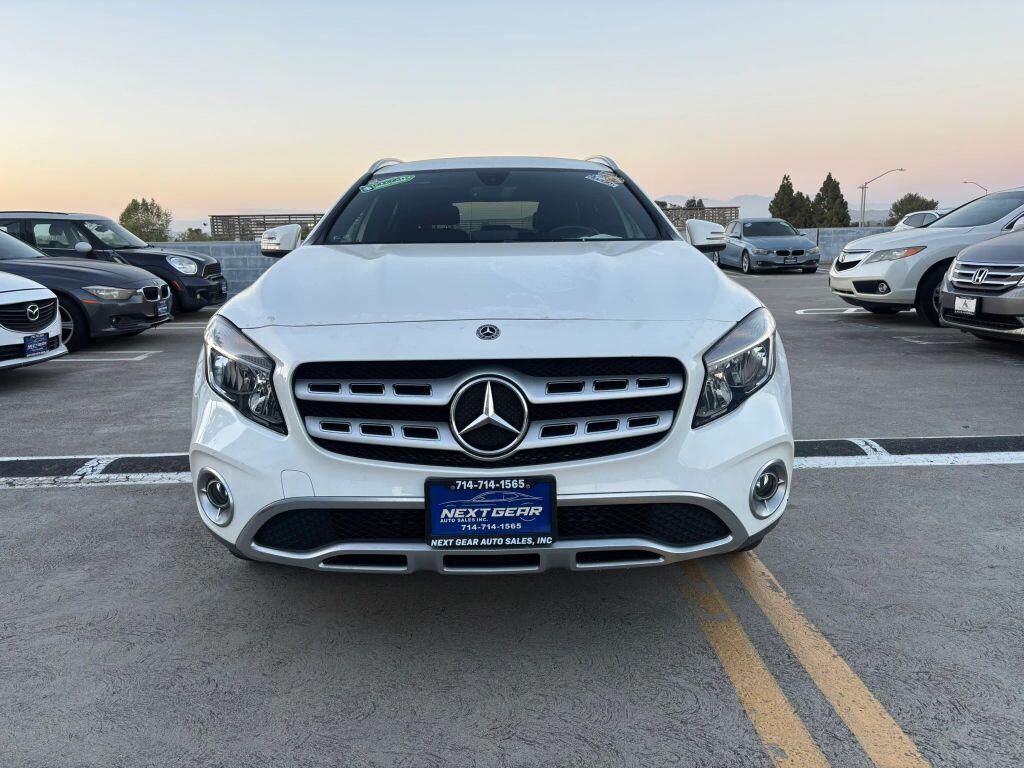 2019 MERCEDES-BENZ GLA-Class