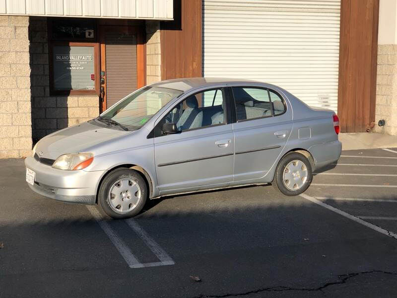 2002 TOYOTA Echo